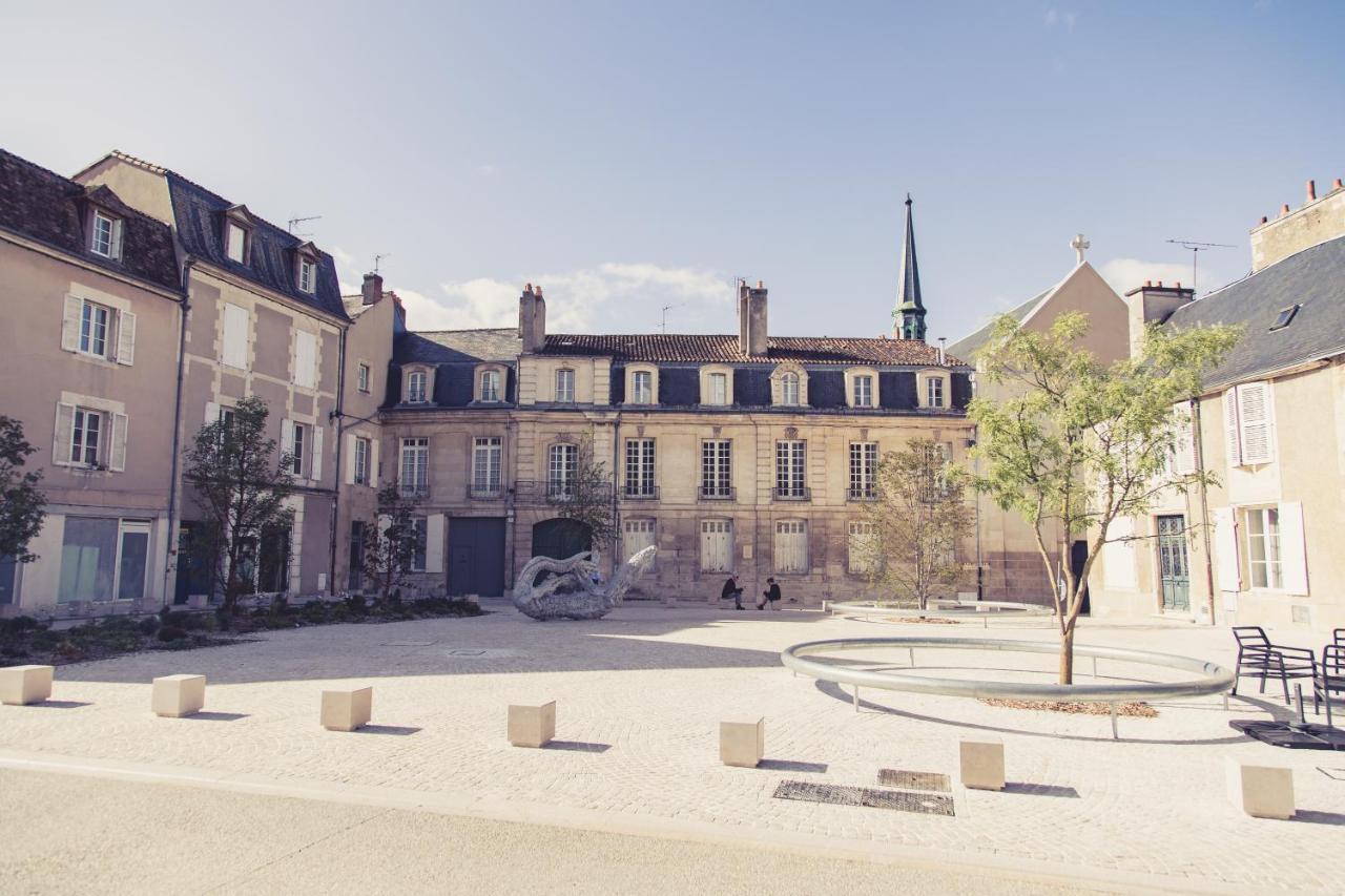 La Maison de la Liberté Studio Jules Verne Poitiers Extérieur photo